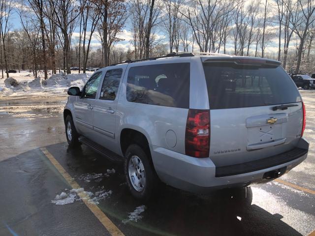 1GNUKJE30AR146889 - 2010 CHEVROLET SUBURBAN K SILVER photo 3