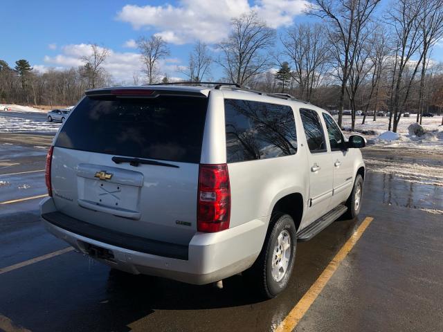 1GNUKJE30AR146889 - 2010 CHEVROLET SUBURBAN K SILVER photo 4