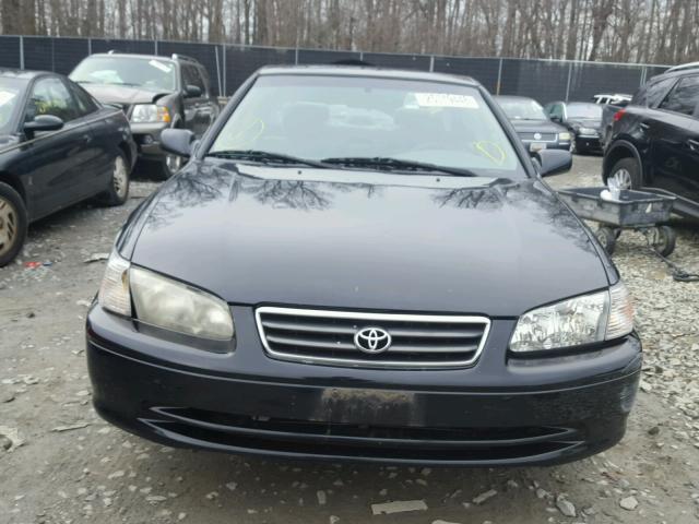 JT2BF22K310327228 - 2001 TOYOTA CAMRY CE BLACK photo 9