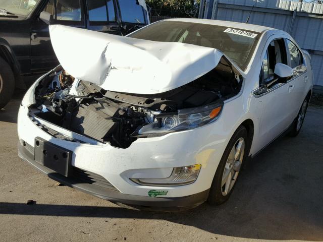 1G1RE6E45EU158284 - 2014 CHEVROLET VOLT WHITE photo 2