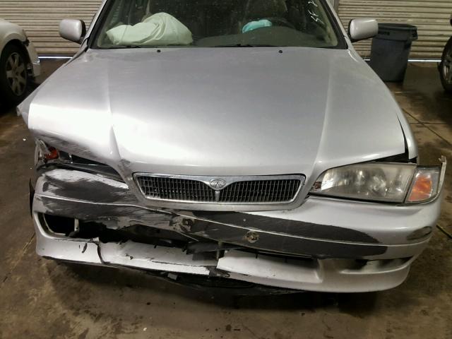 JNKCP11A12T509942 - 2002 INFINITI G20 SILVER photo 9