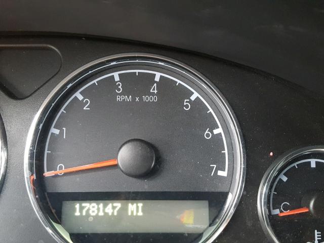 1GNDV23W88D150853 - 2008 CHEVROLET UPLANDER L მუქწითელი ფოტო 8