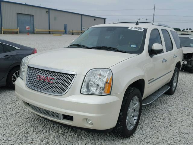 1GKS2EEF6DR332074 - 2013 GMC YUKON DENA CREAM photo 2