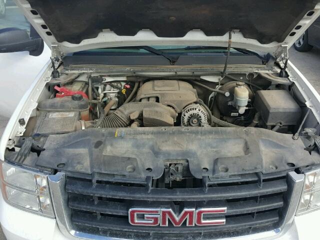 1GTEC14C27Z646475 - 2007 GMC NEW SIERRA WHITE photo 7