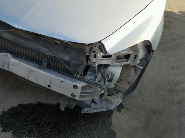 1G1ZB5E17BF203167 - 2011 CHEVROLET MALIBU LS ნაცრისფერი ფოტო 9