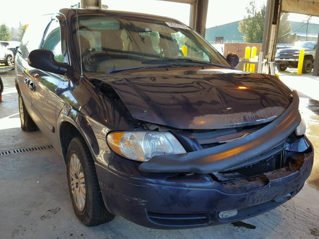 1C4GP45R95B269439 - 2005 CHRYSLER TOWN & COU BLUE photo 1