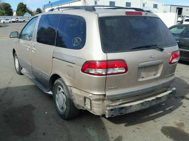 4T3ZF13C02U472294 - 2002 TOYOTA SIENNA LE GOLD photo 3