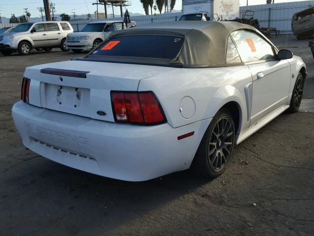 1FAFP44654F194013 - 2004 FORD MUSTANG WHITE photo 4