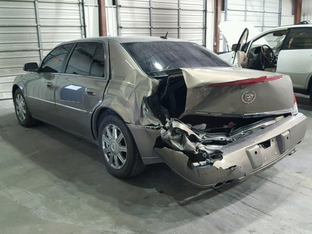 1G6KD57Y17U172985 - 2007 CADILLAC DTS TAN photo 3