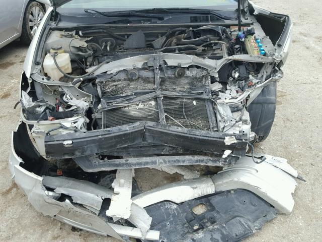 4T1BE32K74U922642 - 2004 TOYOTA CAMRY LE SILVER photo 9