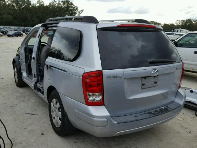 KNDMC233476039711 - 2007 HYUNDAI ENTOURAGE SILVER photo 3