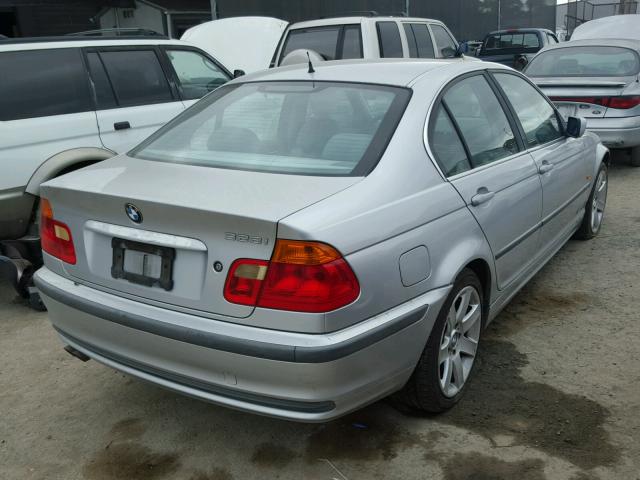 WBAAM5330XFR04883 - 1999 BMW 328I AUTOM SILVER photo 4