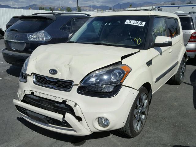 KNDJT2A61C7437124 - 2012 KIA SOUL + WHITE photo 2