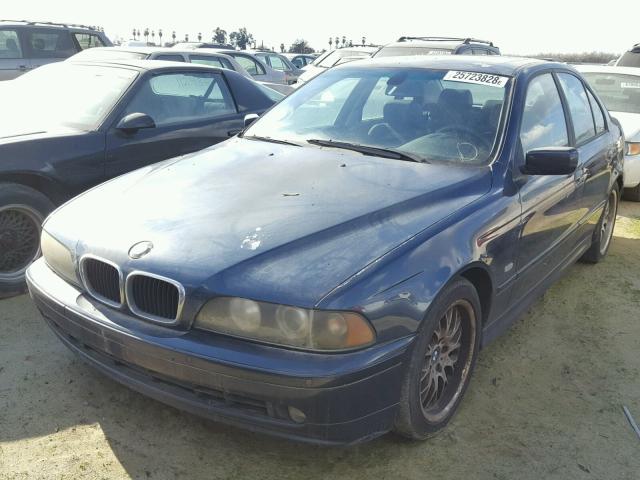 WBADT63402CH86670 - 2002 BMW 530 I AUTO BLUE photo 2