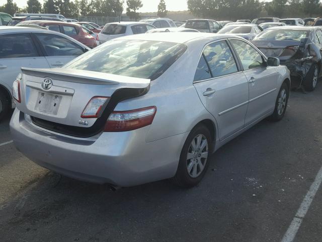 JTNBB46K273026767 - 2007 TOYOTA CAMRY NEW SILVER photo 4