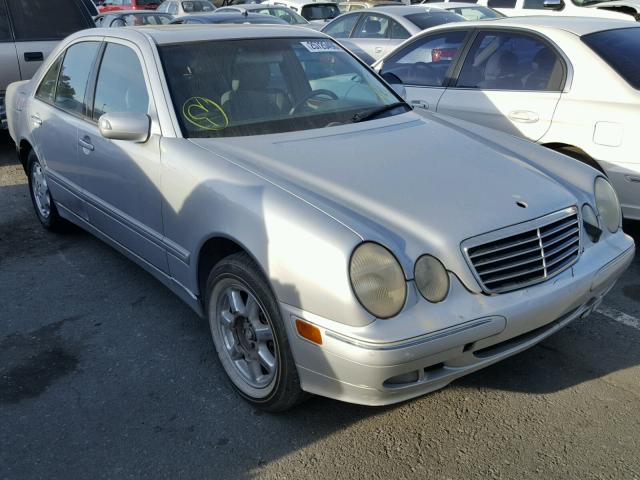 WDBJF70J41B188093 - 2001 MERCEDES-BENZ E 430 SILVER photo 1