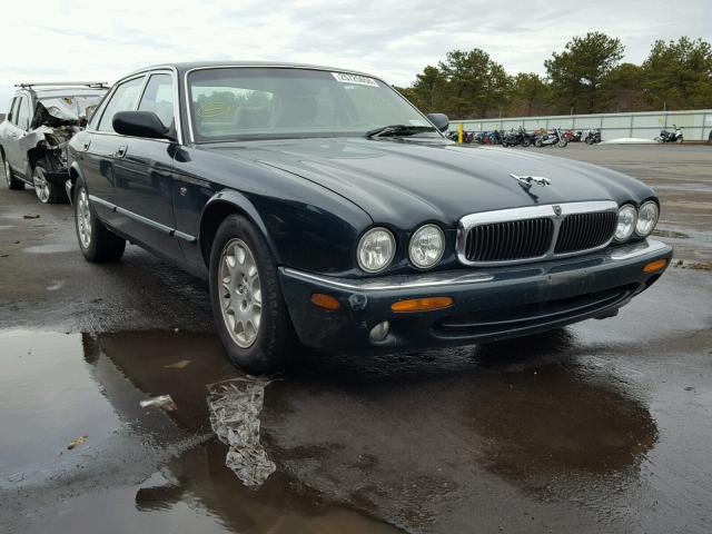 SAJHX124XWC846424 - 1998 JAGUAR XJ8 GREEN photo 1