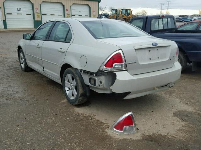 3FAHP07Z28R119267 - 2008 FORD FUSION SE SILVER photo 3