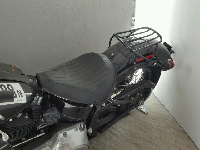 1HD1JRV18HB019644 - 2017 HARLEY-DAVIDSON FLS SOFTAI 黑色 照片 6