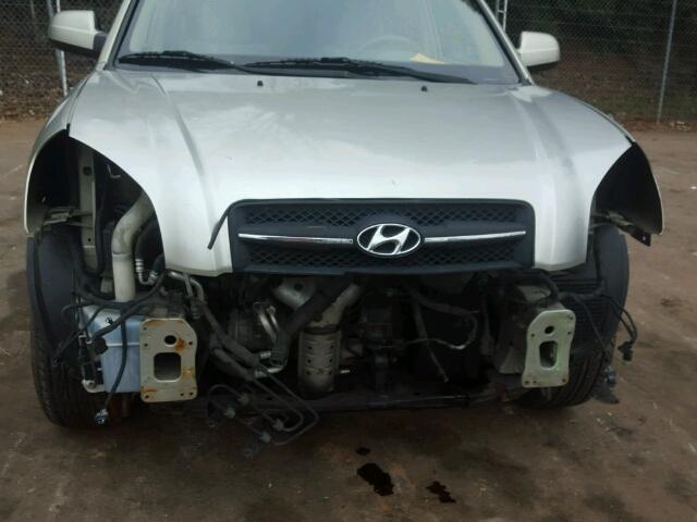 KM8JN12D96U353863 - 2006 HYUNDAI TUCSON GLS GREEN photo 9