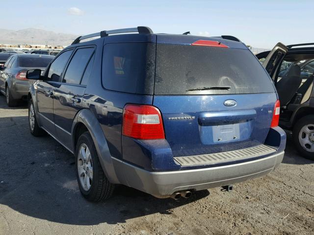 1FMDK02117GA23690 - 2007 FORD FREESTYLE BLUE photo 3