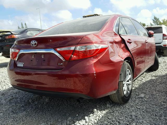 4T1BF1FK4HU794393 - 2017 TOYOTA CAMRY LE RED photo 4