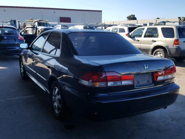 JHMCG66001C002798 - 2001 HONDA ACCORD EX SILVER photo 3