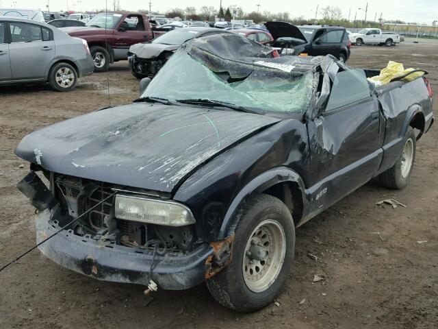 1GCCS1443W8122257 - 1998 CHEVROLET S TRUCK BLACK photo 2