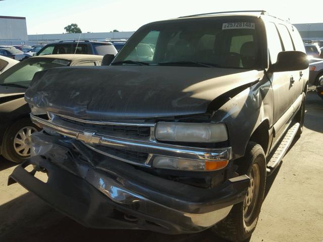 1GNFK16T11J249437 - 2001 CHEVROLET SUBURBAN K GRAY photo 2