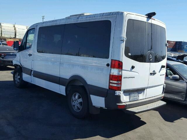 WDZPE7DD0GP195539 - 2016 MERCEDES-BENZ SPRINTER 2 WHITE photo 3