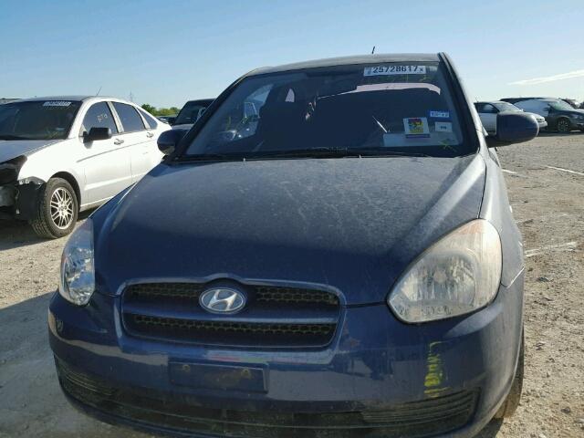 KMHCM3AC7AU160572 - 2010 HYUNDAI ACCENT BLU BLUE photo 9