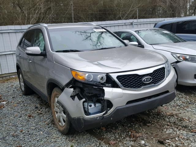 5XYKT4A69CG276377 - 2012 KIA SORENTO BA SILVER photo 1