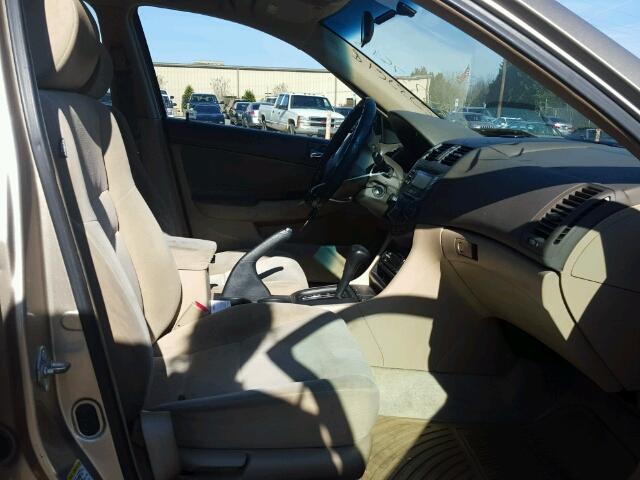 1HGCM56445A047883 - 2005 HONDA ACCORD LX GOLD photo 5