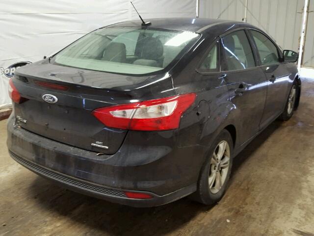 1FADP3F23EL119731 - 2014 FORD FOCUS SE CHARCOAL photo 4