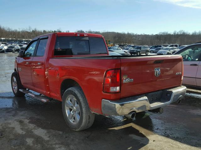 1C6RR7GT3FS669986 - 2015 RAM 1500 SLT RED photo 3