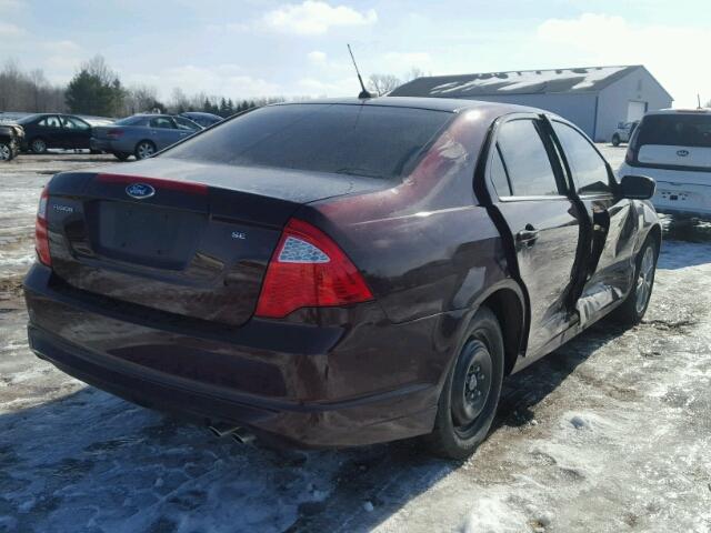 3FAHP0HA8CR331351 - 2012 FORD FUSION SE MAROON photo 4