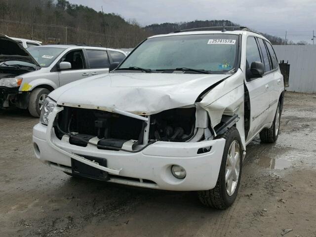 1GKDT13S082189605 - 2008 GMC ENVOY WHITE photo 2