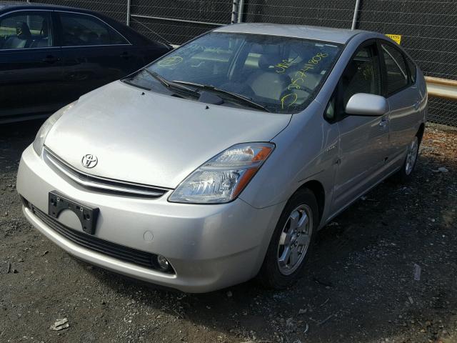 JTDKB20U087770428 - 2008 TOYOTA PRIUS SILVER photo 2