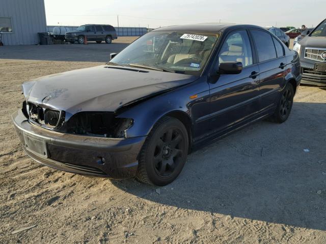 WBAAZ33403PH32764 - 2003 BMW 325 I BLUE photo 2