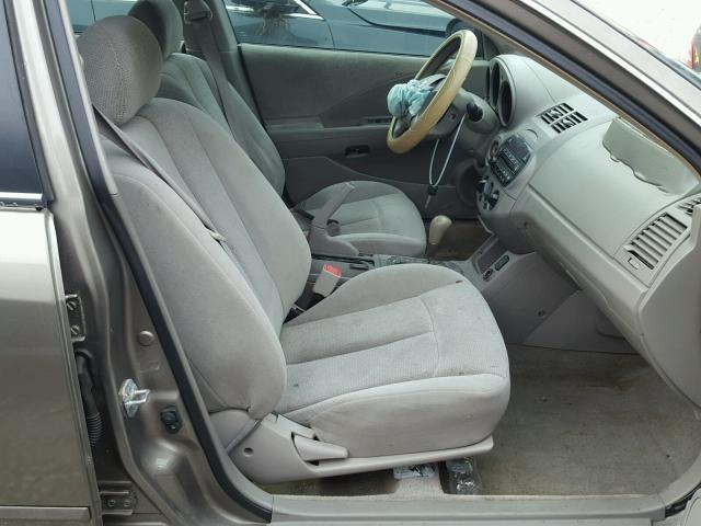 1N4AL11D12C255184 - 2002 NISSAN ALTIMA BAS TAN photo 5