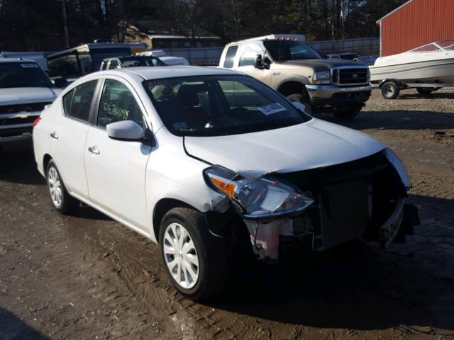 3N1CN7AP6GL814463 - 2016 NISSAN VERSA S WHITE photo 1