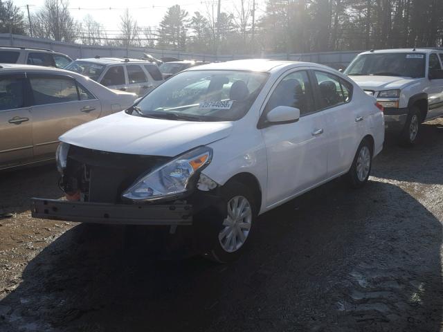 3N1CN7AP6GL814463 - 2016 NISSAN VERSA S WHITE photo 2