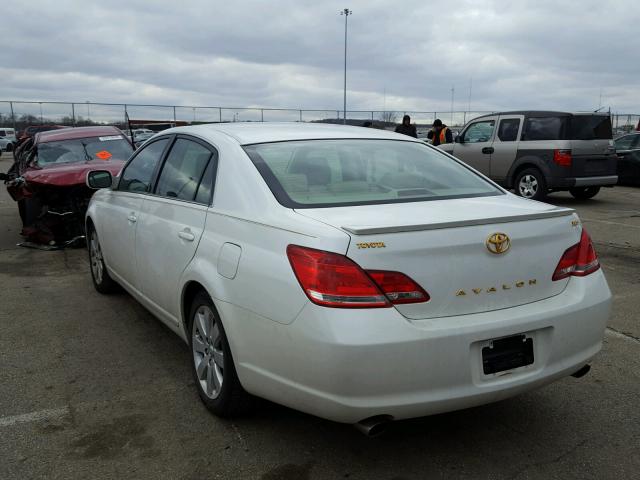 4T1BK36B77U178449 - 2007 TOYOTA AVALON XL WHITE photo 3