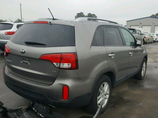 5XYKT4A78FG601162 - 2015 KIA SORENTO LX GRAY photo 4