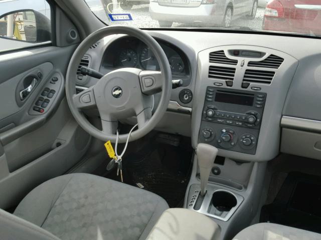 1G1ZT54824F219050 - 2004 CHEVROLET MALIBU LS ვერცხლისფერი ფოტო 9