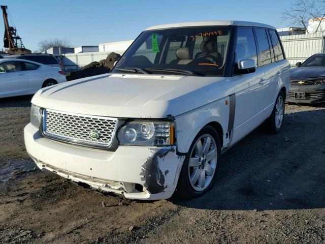 SALME15406A238334 - 2006 LAND ROVER RANGE ROVE WHITE photo 2