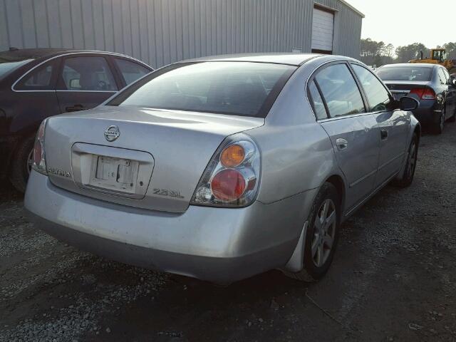 1N4AL11E64C165377 - 2004 NISSAN ALTIMA BAS SILVER photo 4