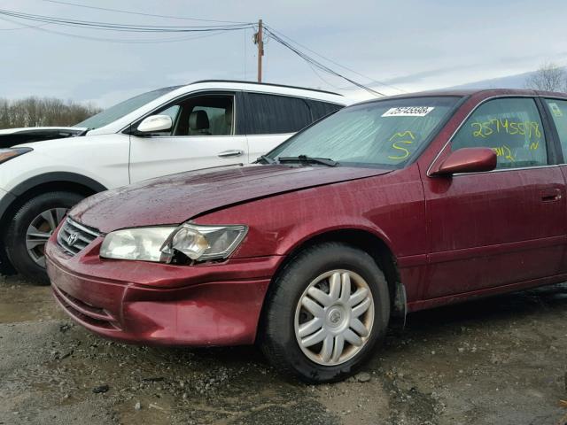 4T1BG22K61U016899 - 2001 TOYOTA CAMRY CE MAROON photo 9