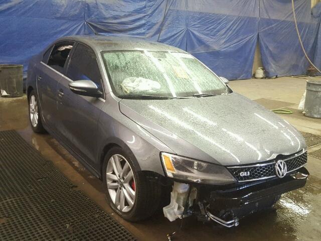 3VW4A7AJ4DM255751 - 2013 VOLKSWAGEN JETTA GLI GRAY photo 1