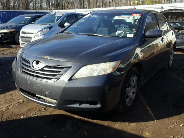 4T1BE46K39U304287 - 2009 TOYOTA CAMRY BASE GRAY photo 2